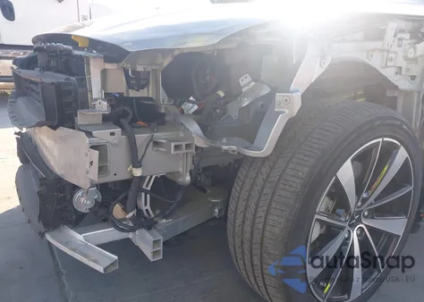 2022 Polestar 2 Long Range Dual Motor z USA, uszkodzony, nr VIN LPSED3KA3NL055025